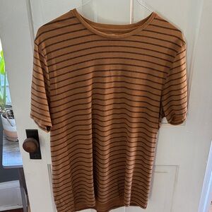 Old Navy Brown and Black Striped Tee